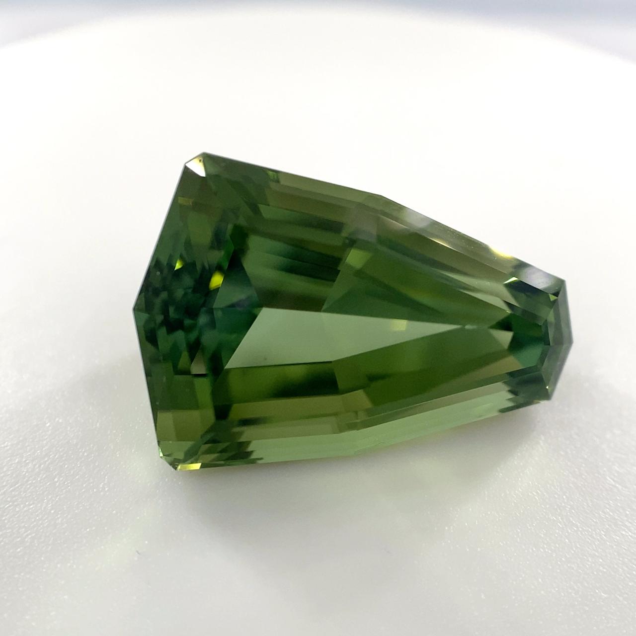 16ct Arizona peridot