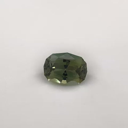 0.8ct Green tanzanite